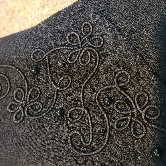 Women's Black Blazer/suit jacket. Studio 1, Embroider-Beaded, Size 10 - Picture 3 of 6